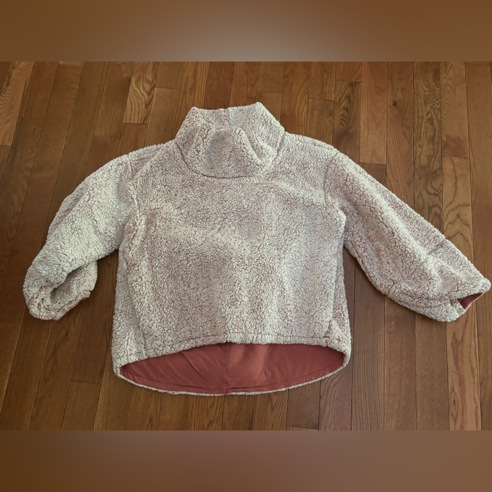 Lululemon Large/Xlarge L/Xl Cozy Sherpa Pullover sweatshirt